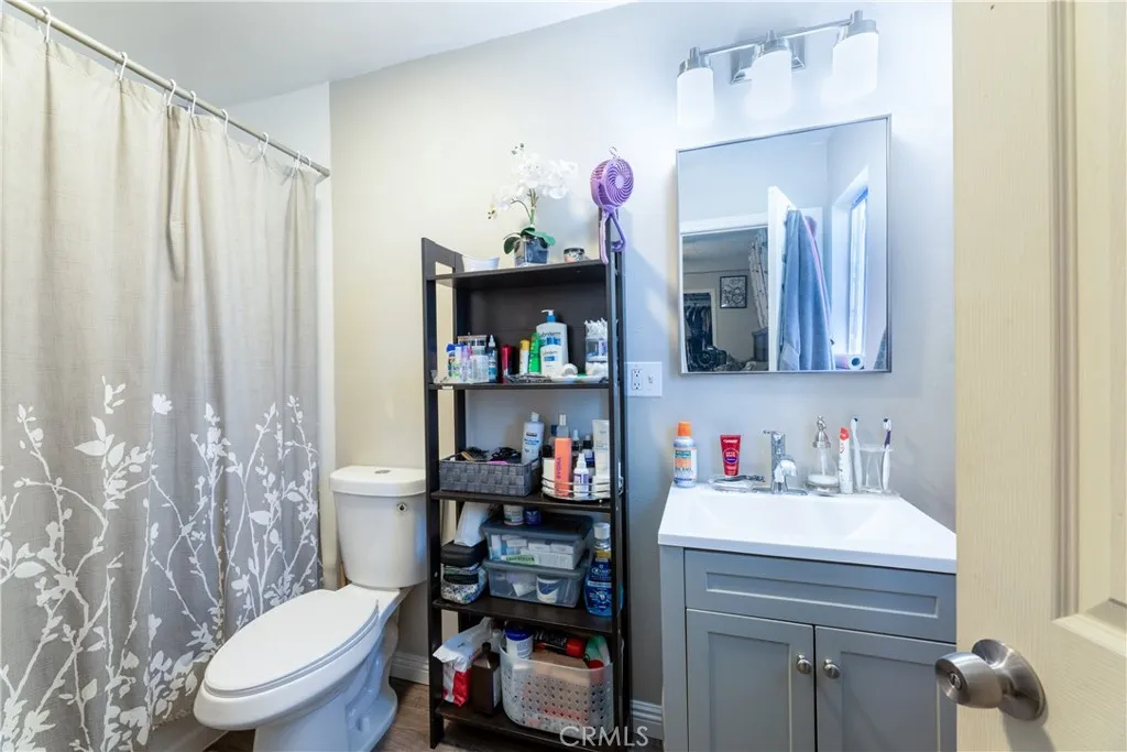 6000 Vinevale, Maywood, California 90270 home-pic-14