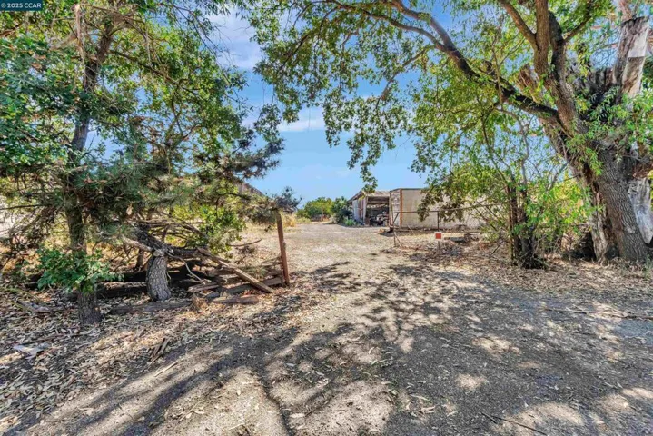 21200 Silva, Sonoma, California 95476