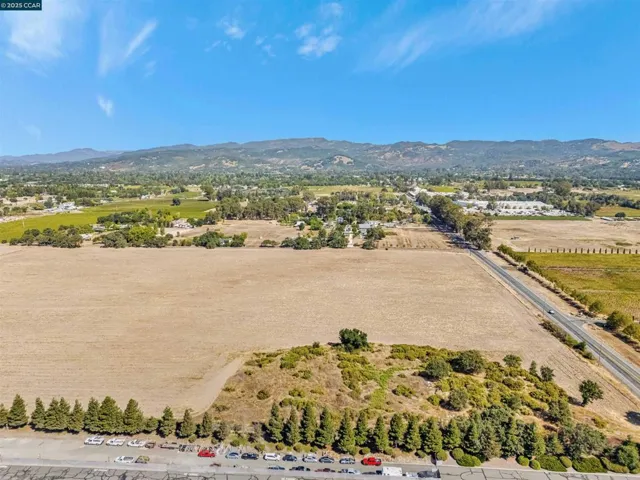 21200 Silva, Sonoma, California 95476