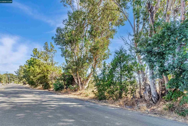21200 Silva, Sonoma, California 95476