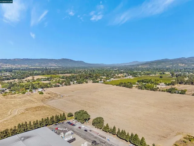 21200 Silva, Sonoma, California 95476