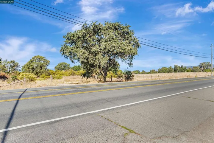 21200 Silva, Sonoma, California 95476