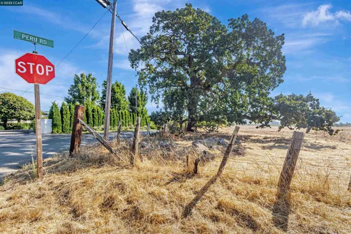 21200 Silva, Sonoma, California 95476
