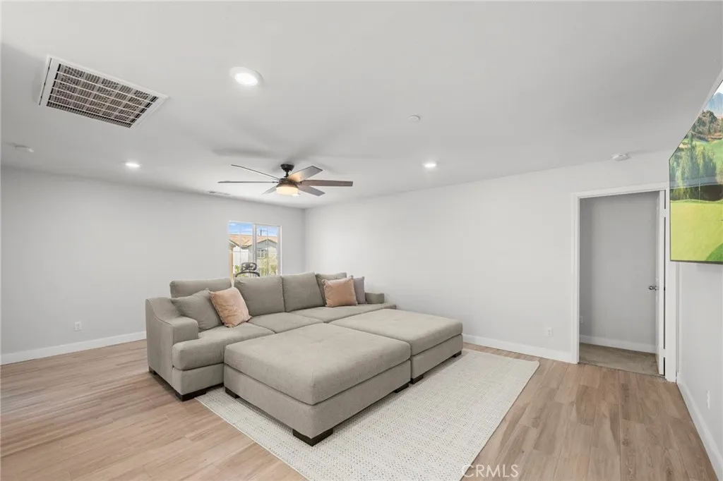 1772 Old Wagon, Riverside, California 92545 home-pic-13