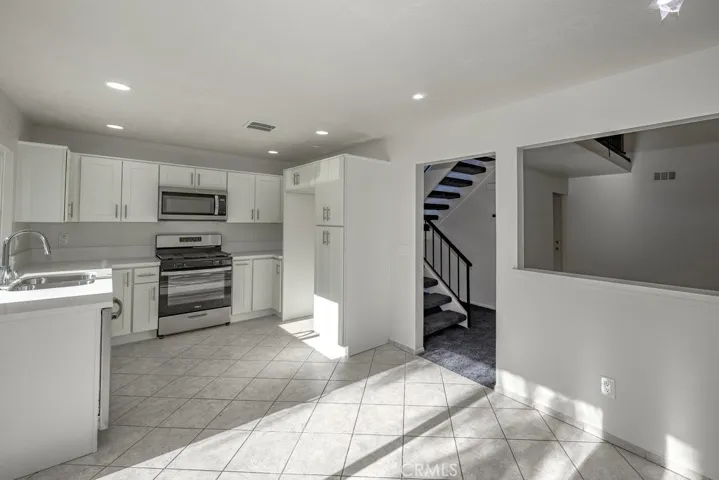 11919 Woodbridge Drive, Fontana, California 92337