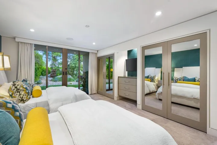 94-web-or-mls-LHJuarez_0921_094