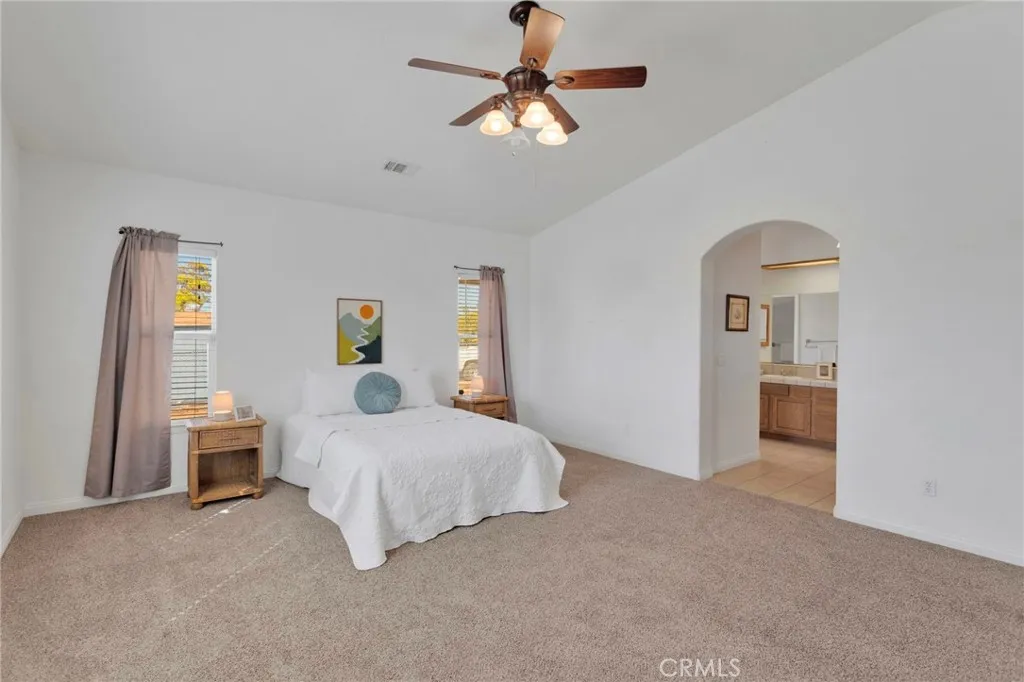 11130 Tenaya Road, Apple Valley, California 92308 home-pic-17