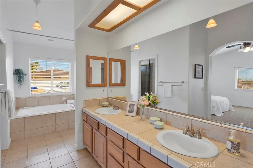 11130 Tenaya Road, Apple Valley, California 92308 home-pic-21