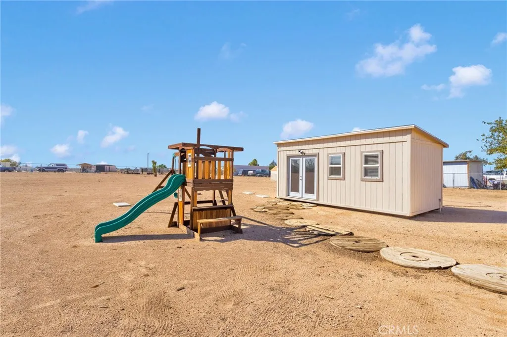 11130 Tenaya Road, Apple Valley, California 92308 home-pic-34
