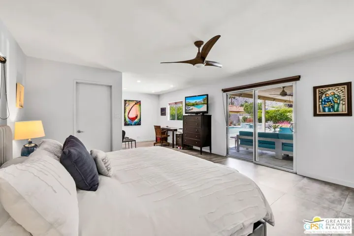 Expansive Primary Suite with W