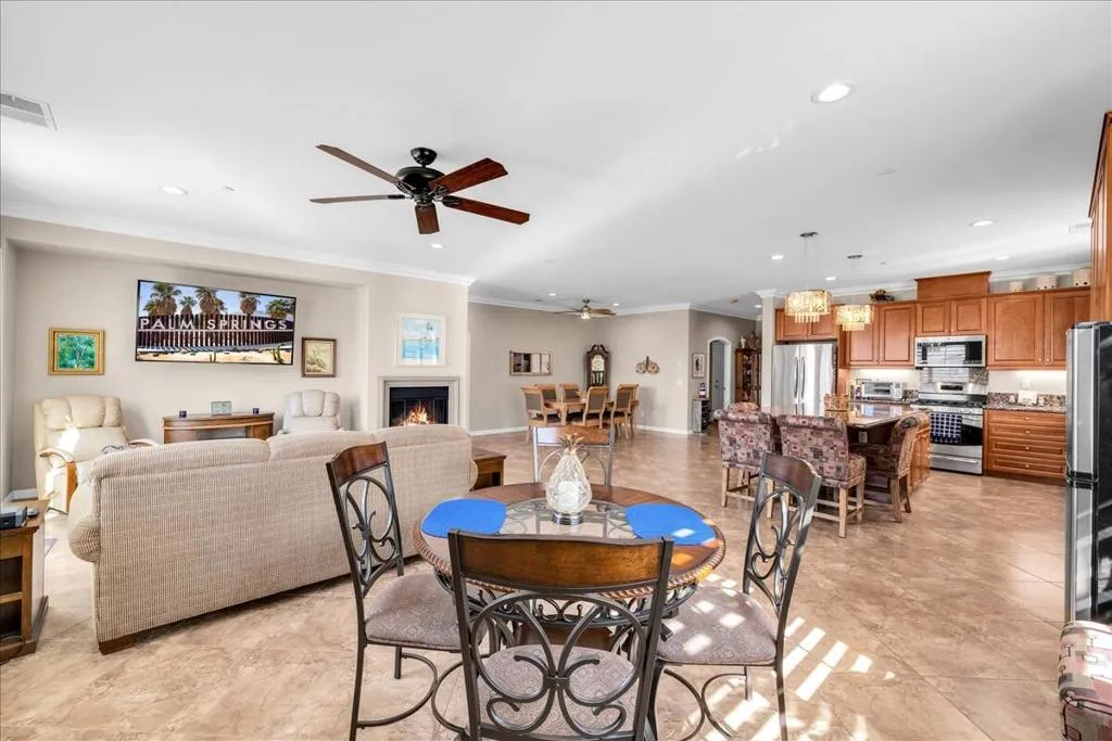 3839 Blue Sky Way, Palm Springs, California 92262 home-pic-14