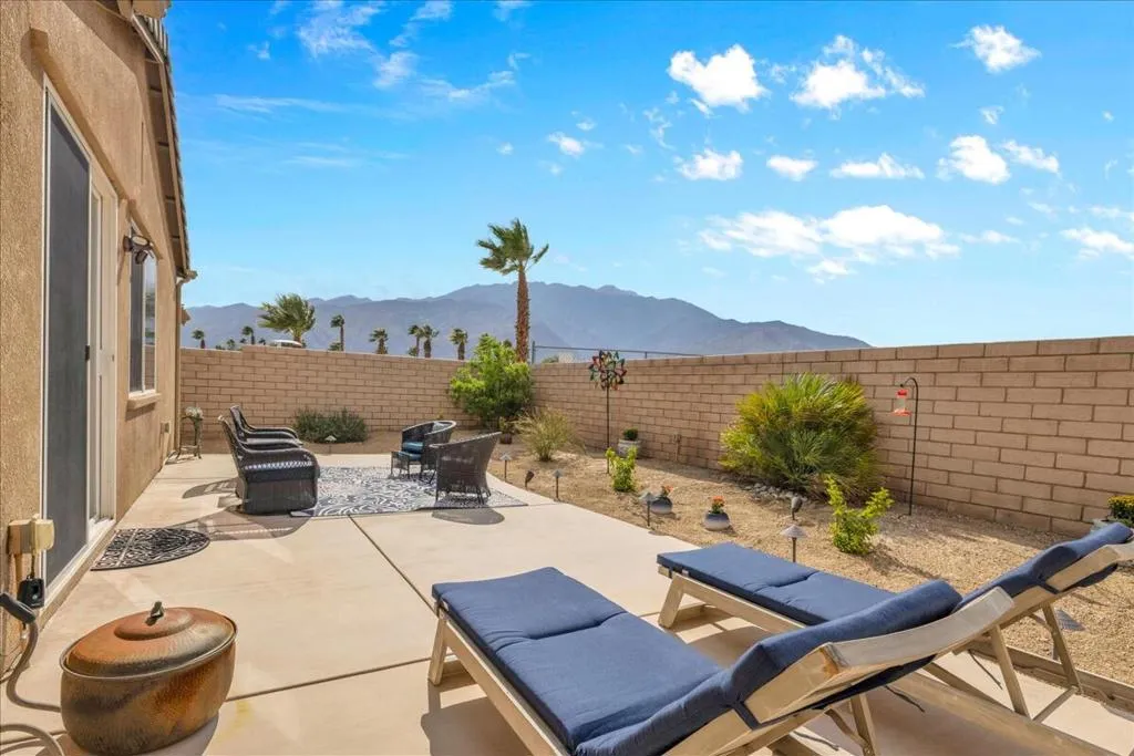 3839 Blue Sky Way, Palm Springs, California 92262 home-pic-26