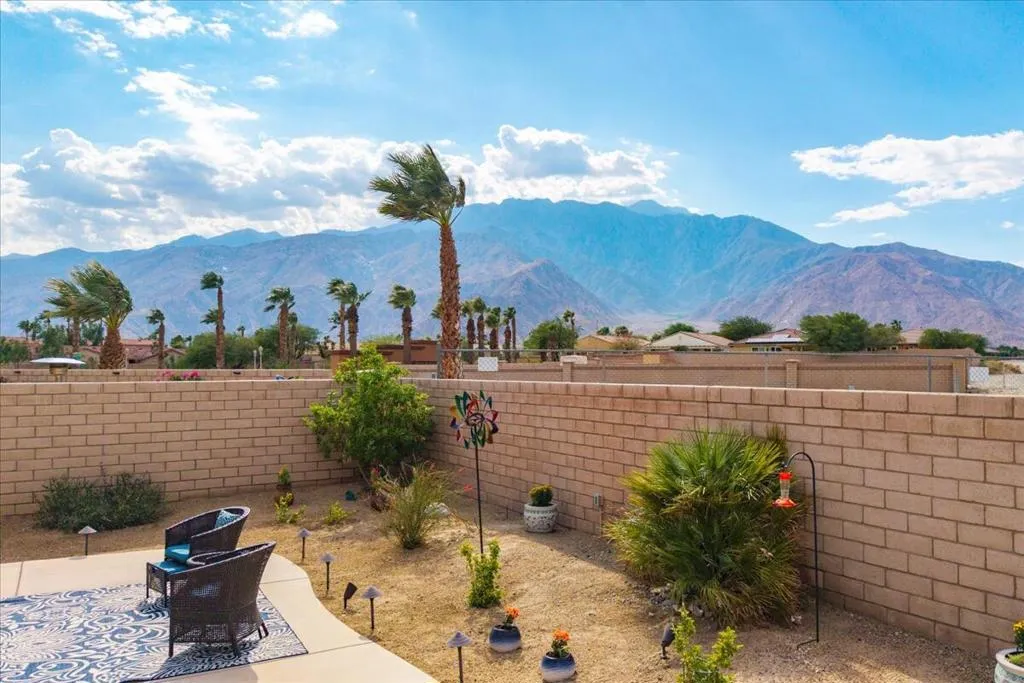 3839 Blue Sky Way, Palm Springs, California 92262 home-pic-33