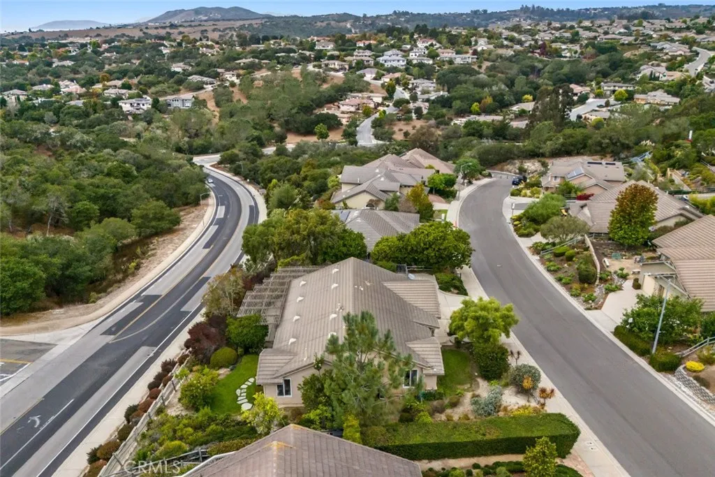 553 Rosemary, Arroyo Grande, California 93420 home-pic-35
