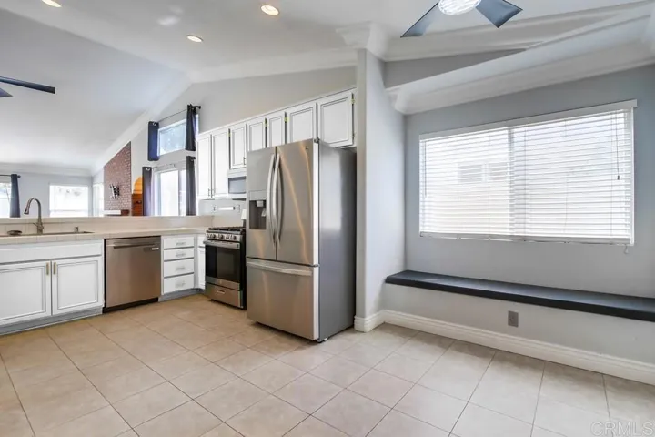 4965 Lake Shore Court, Fallbrook, California 92028