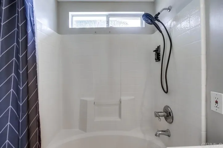 4965 Lake Shore Court, Fallbrook, California 92028