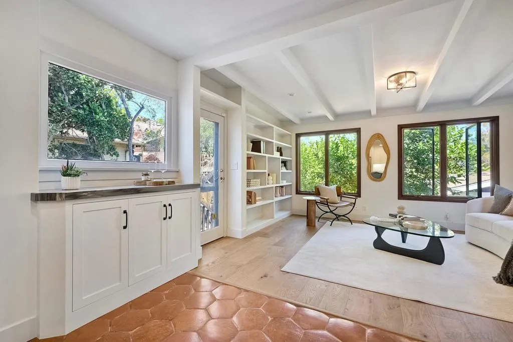 3635 Kite St, San Diego, California 92103 home-pic-9