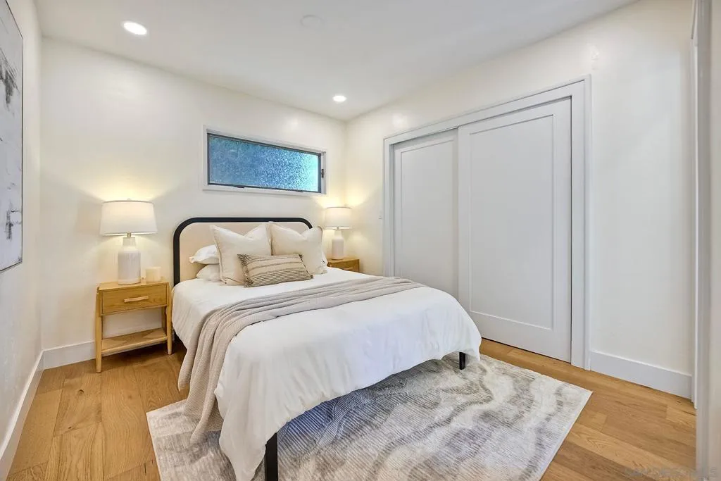 3635 Kite St, San Diego, California 92103 home-pic-14