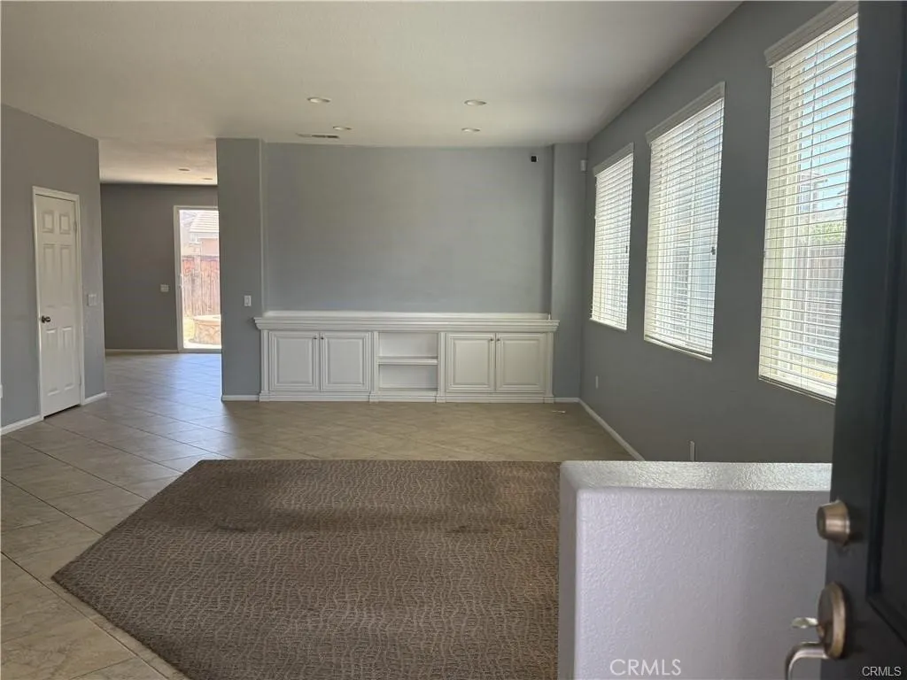 396 396 Suncup, Hemet, California 92543 home-pic-2