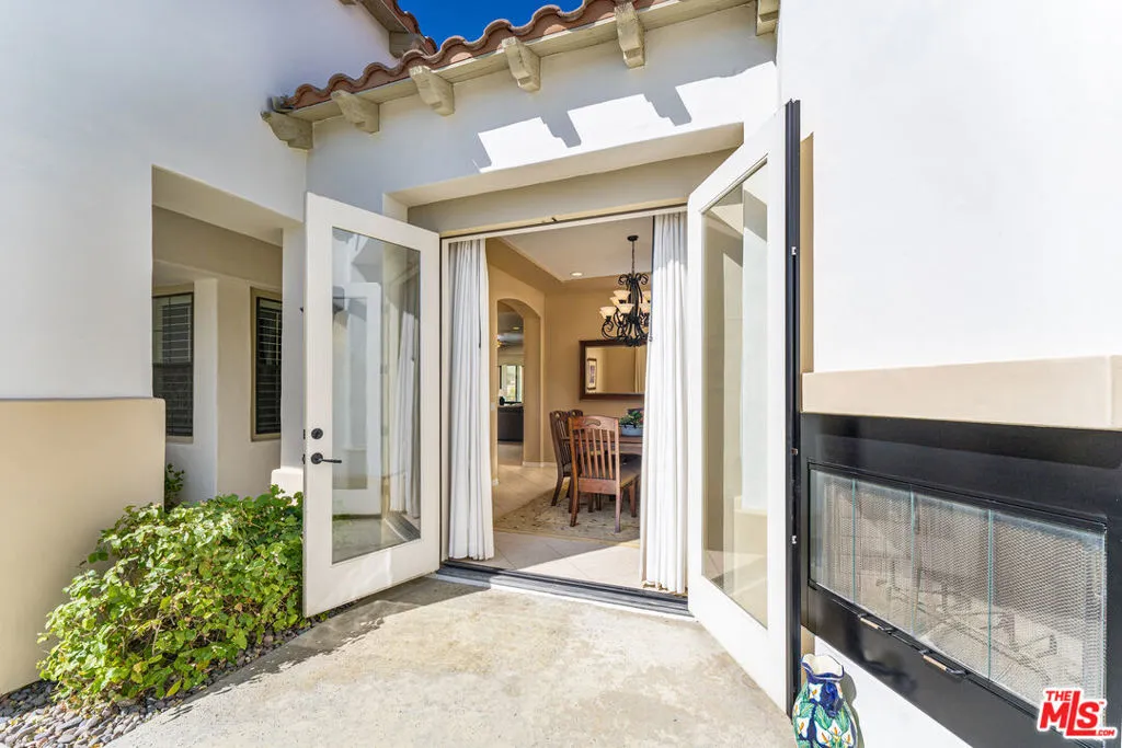 41653 Via Aregio, Palm Desert, California 92260 home-pic-6