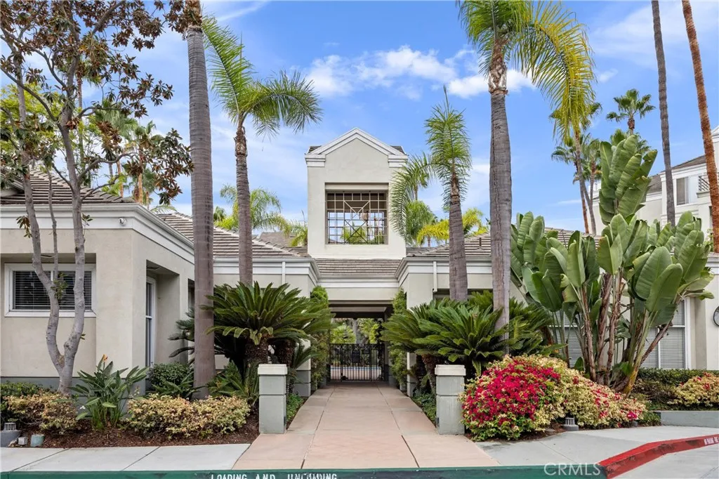 2243 Martin 107, Orange, California 92612 home-pic-26