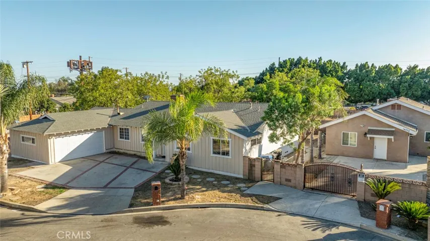 14230 Calahan, Panorama City, California 91402