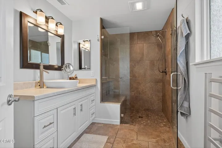 35-web-or-mls-031_UpmarketMedia-1566Edg-