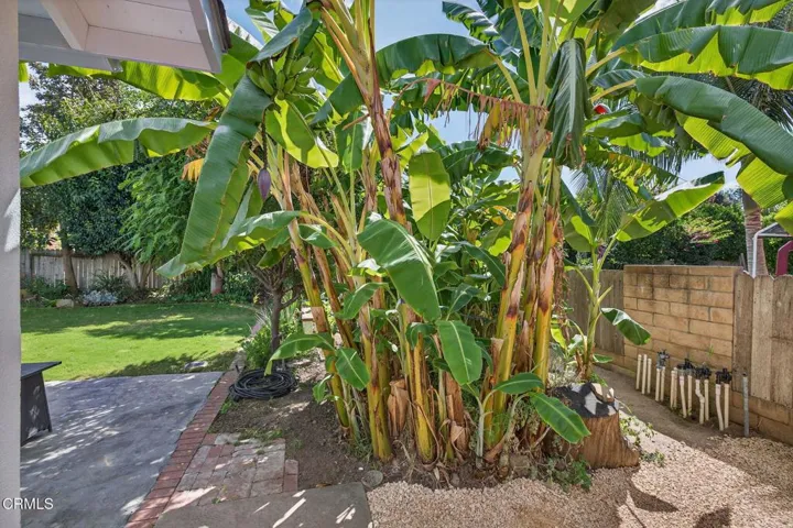 62-web-or-mls-050_UpmarketMedia-1566Edg-