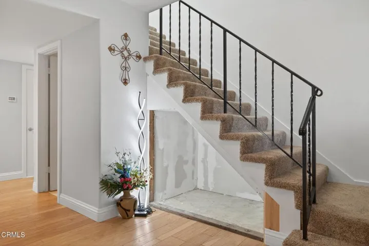 9-web-or-mls-012_UpmarketMedia-1566Edg-1
