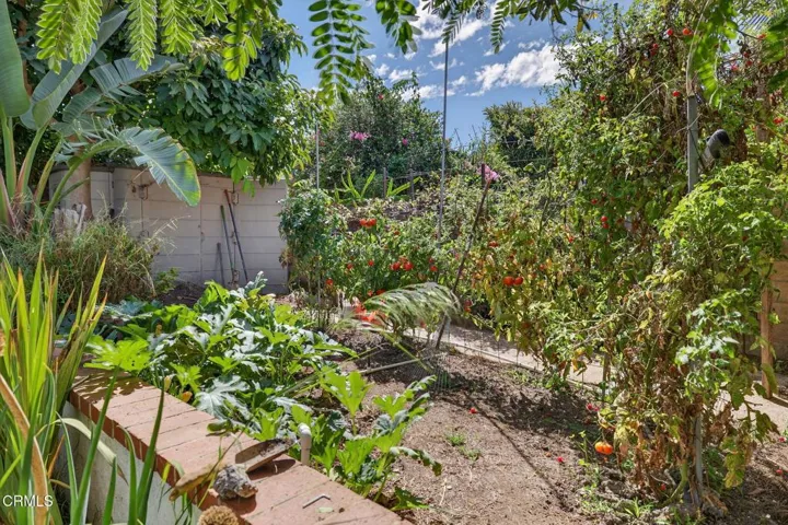 65-web-or-mls-055_UpmarketMedia-1566Edg-