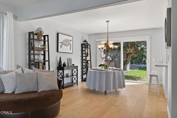 15-web-or-mls-067_UpmarketMedia-1566Edg-