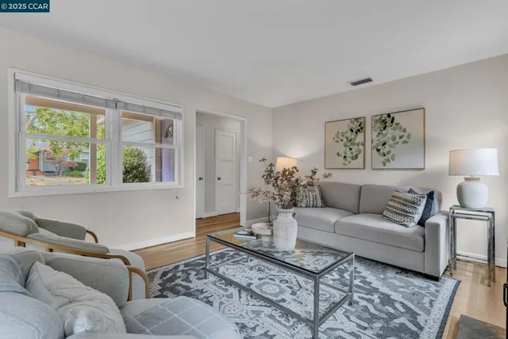 1220 Kendall Court, Walnut Creek, California 94595