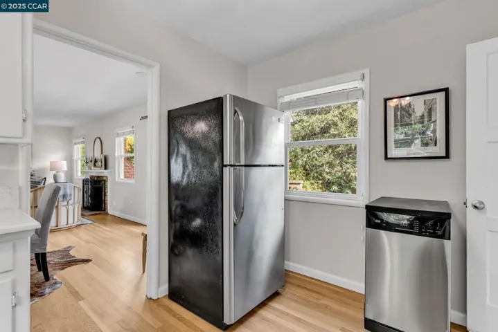 1220 Kendall Court, Walnut Creek, California 94595