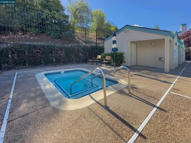 1420 Bel Air Dr 207, Concord, California 94521