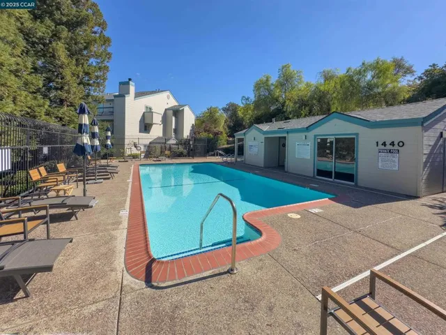 1420 Bel Air Dr 207, Concord, California 94521