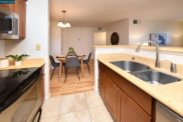 1420 Bel Air Dr 207, Concord, California 94521