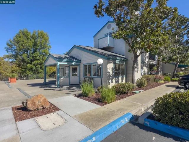 1420 Bel Air Dr 207, Concord, California 94521