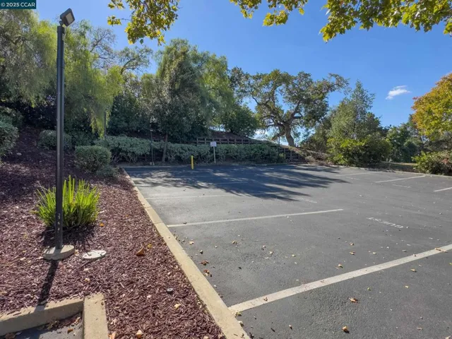 1420 Bel Air Dr 207, Concord, California 94521
