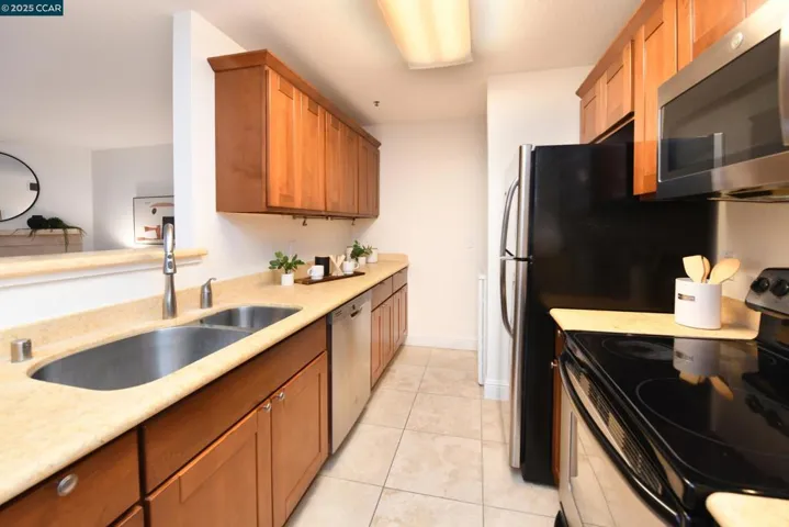 1420 Bel Air Dr 207, Concord, California 94521