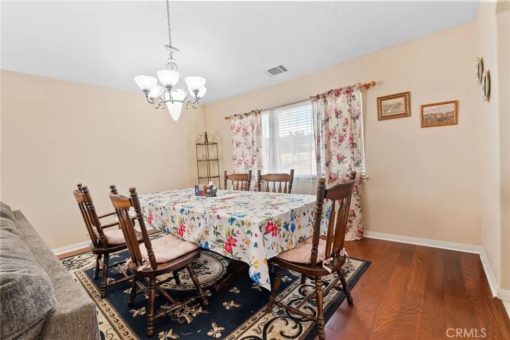 18540 18540 Fairburn Avenue, Hesperia, California 92345 home-pic-44