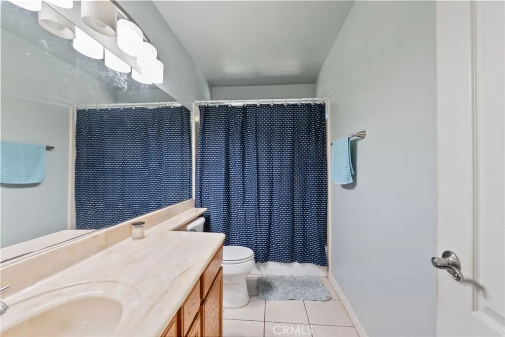 18540 18540 Fairburn Avenue, Hesperia, California 92345 home-pic-49