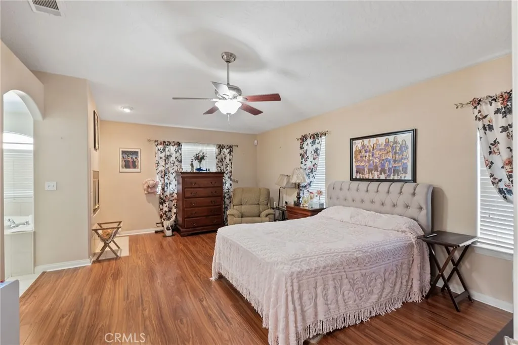 18540 18540 Fairburn Avenue, Hesperia, California 92345 home-pic-18
