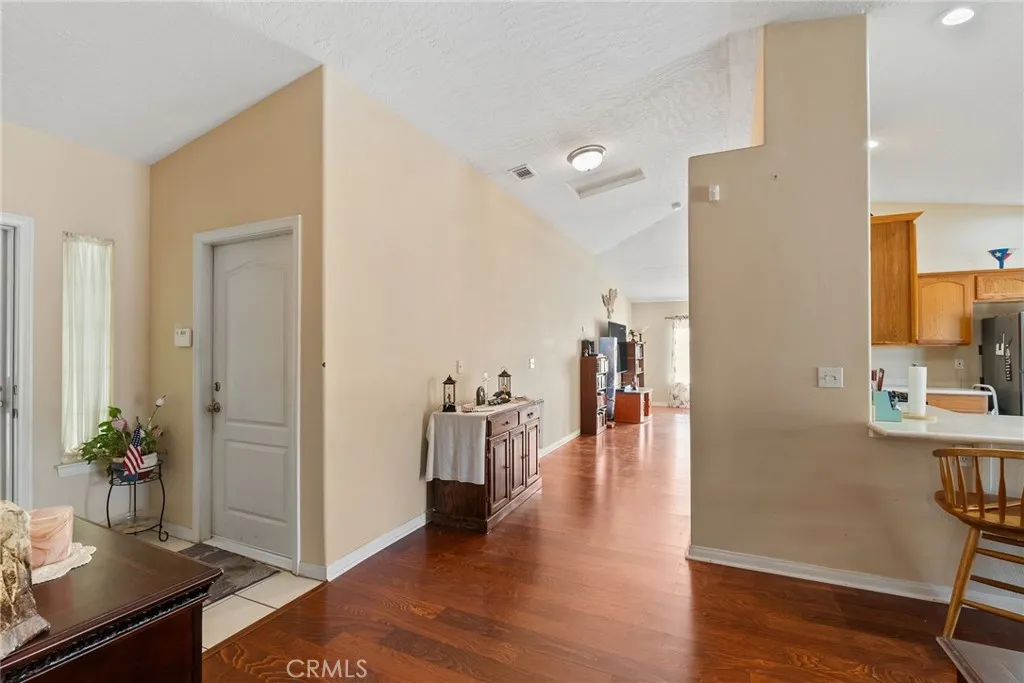 18540 18540 Fairburn Avenue, Hesperia, California 92345 home-pic-33