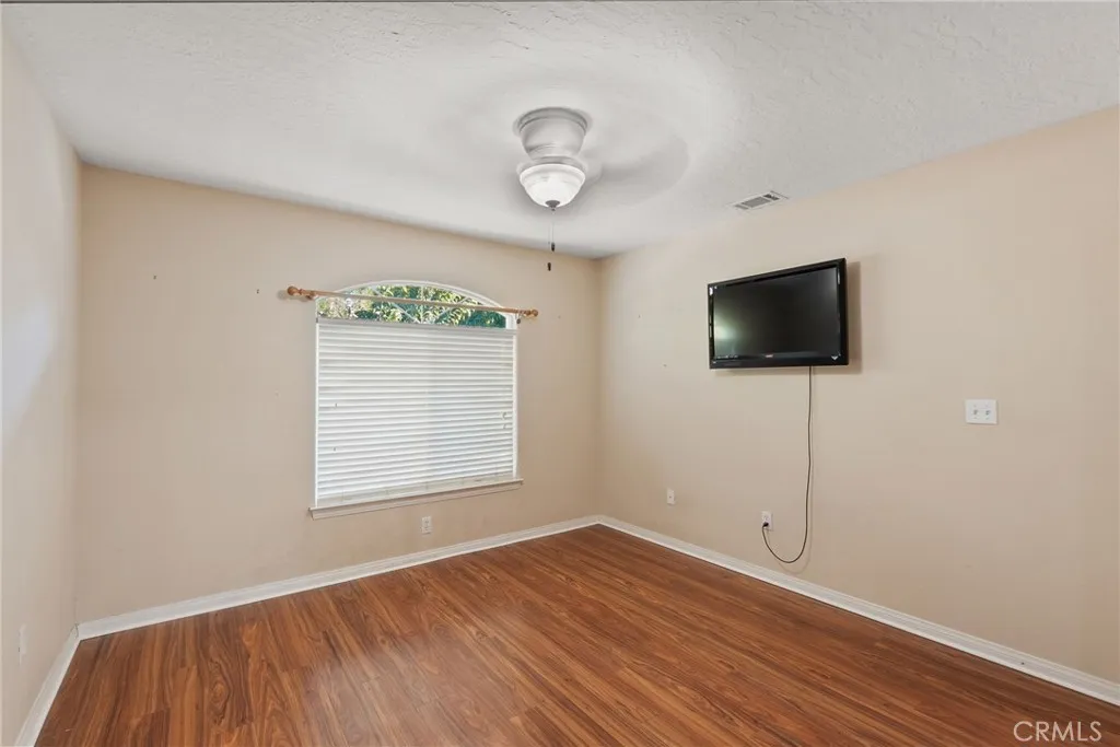 18540 18540 Fairburn Avenue, Hesperia, California 92345 home-pic-19