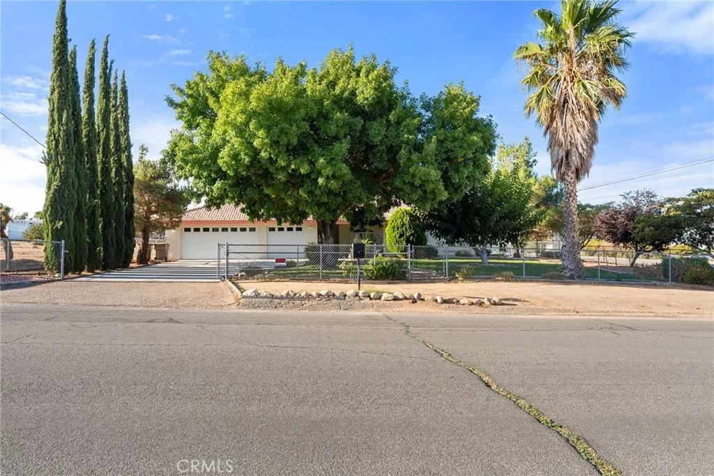 18540 18540 Fairburn Avenue, Hesperia, California 92345 home-pic-53
