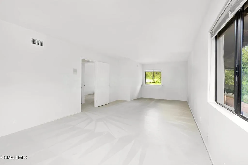 3957 Corte Cancion, Thousand Oaks, California 91360 home-pic-19