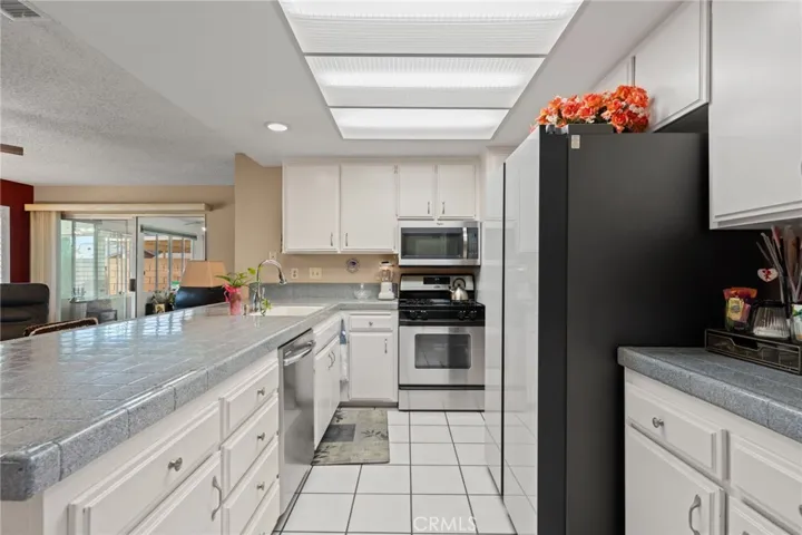 26435 Bluebell, Menifee, California 92586