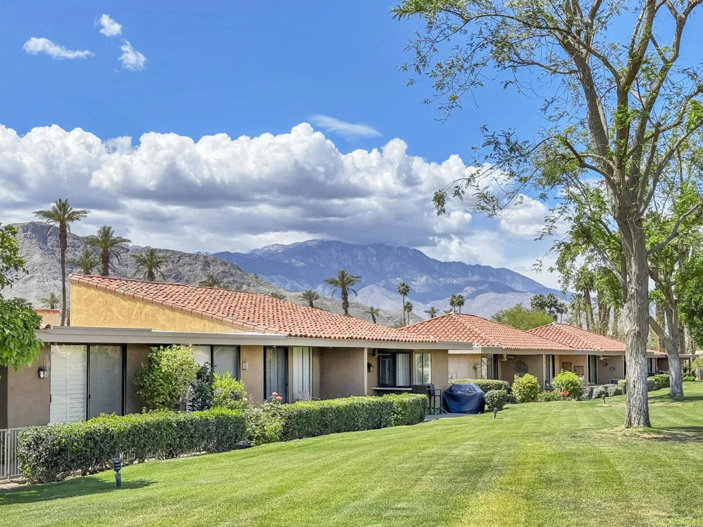 31 Malaga Drive, Rancho Mirage, California 92270 home-pic-23