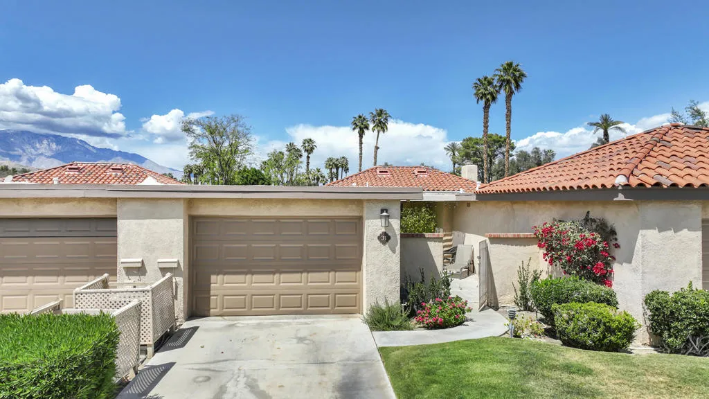 31 Malaga Drive, Rancho Mirage, California 92270 home-pic-0