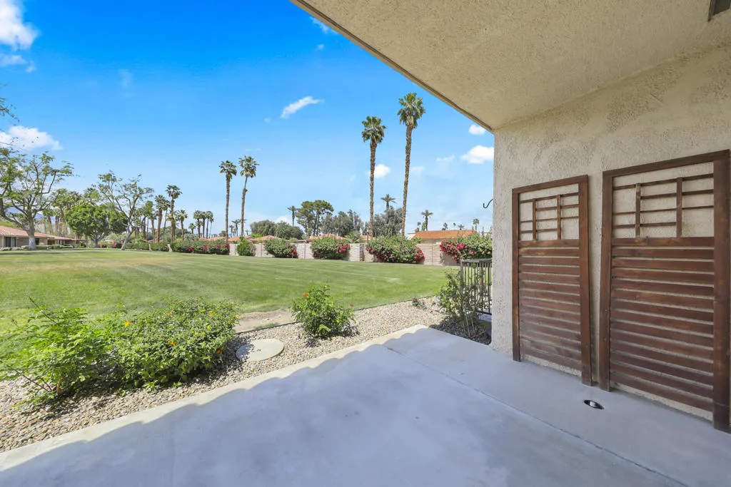 31 Malaga Drive, Rancho Mirage, California 92270 home-pic-20